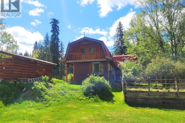 6288 Corral Road, Clearwater, BC, photo 2
