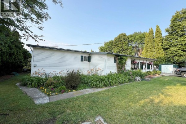 6288 Meadowland Crescent N, Kamloops, BC, photo 2