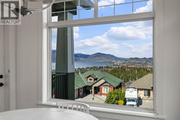 Utility room - 629 Almandine Court, Kelowna, BC V1W4Z5 Photo 2