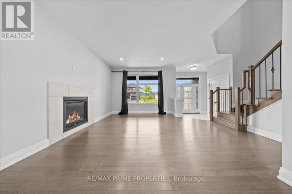 Living room - 629 Conservation Street, Casselman, ON K0A1M0 Photo 5