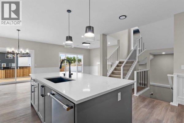 Kitchen - 629 Mandalay Link, Carstairs, AB T0M0N0 Photo 4