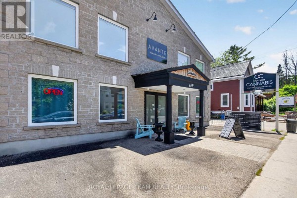 629 St Lawrence Street, Merrickville Wolford, ON K0G1N0 Photo 5