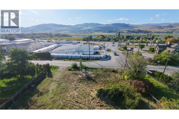6295 Pleasant Valley Road, Vernon, BC V1B3R3 Photo 2