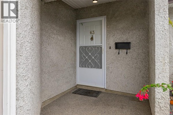 Entrance - 63 2070 Amelia Ave, Sidney, BC V8L4X6 Photo 3