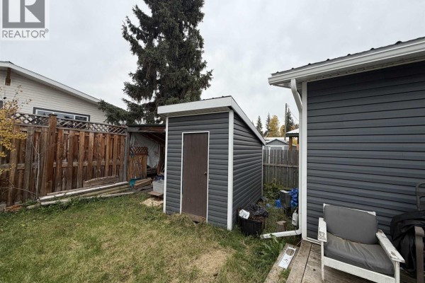 Foyer - 63 95 Laidlaw Road, Smithers, BC V0J2N6 Photo 5