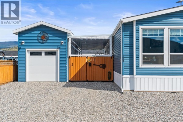 Primary Bedroom - 63 Antoine Road Unit# 124, Vernon, BC V1H2A3 Photo 5
