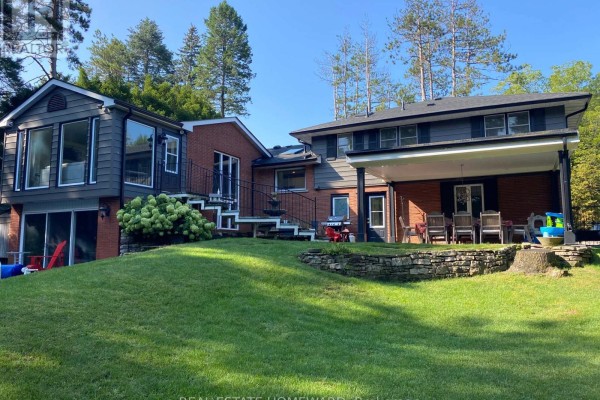 63 Cait Court, Hamilton, ON, photo 3