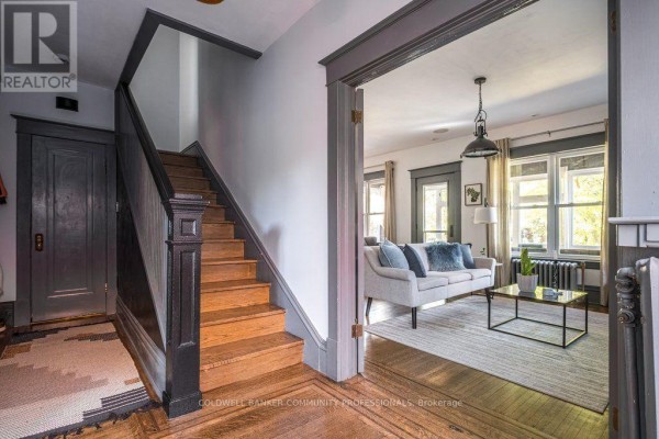Den - 63 Chedoke Avenue, Hamilton, ON L8P4P2 Photo 3