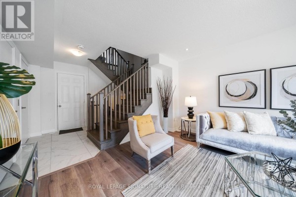 Foyer - 63 George Kirby Street, Vaughan, ON L6A5B4 Photo 4