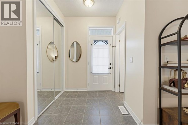 Bedroom - 63 Golden Iris Crescent, Waterdown, ON L8B0R6 Photo 3
