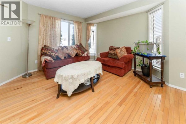 Foyer - 63 Hawkmount Green Nw, Calgary, AB T3G3T9 Photo 4