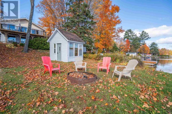 Dining room - 63 Heyden Lake Rd, Aweres Township, ON P6A5K7 Photo 5