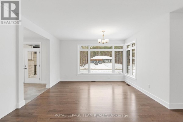 Great room - 63 Hogan Drive, Mcnab/braeside, ON K7S0L1 Photo 3