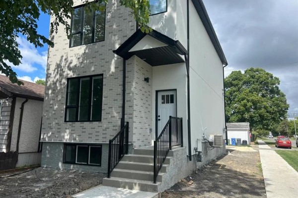 63 Lennox Avenue, Winnipeg
