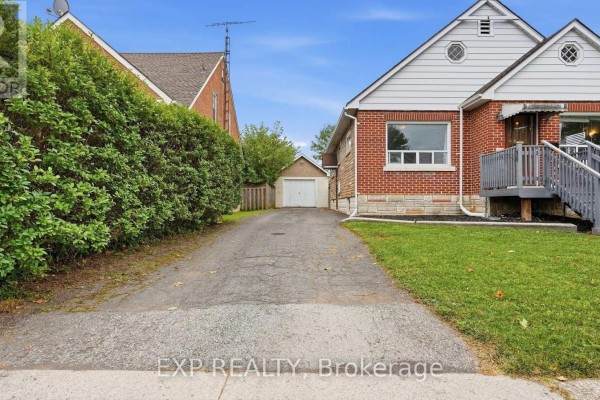 Bedroom 3 - 63 Lyons Avenue, Welland, ON L3B1L8 Photo 4