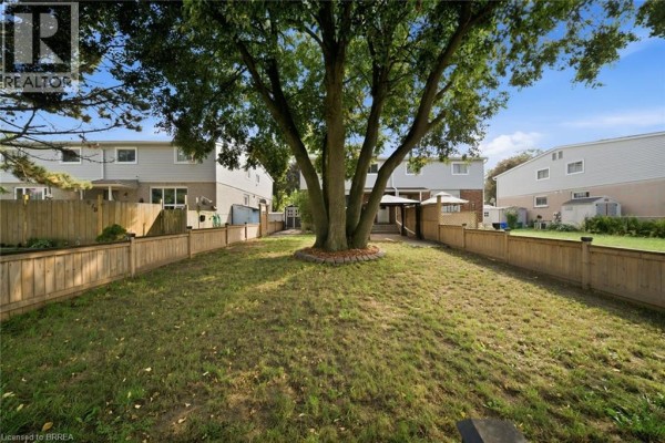 63 Metcalfe Crescent Unit# C, Brantford, ON, photo 3