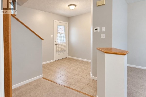 Family room - 63 Orchid Crescent, Kitchener, ON N2E3N3 Photo 5