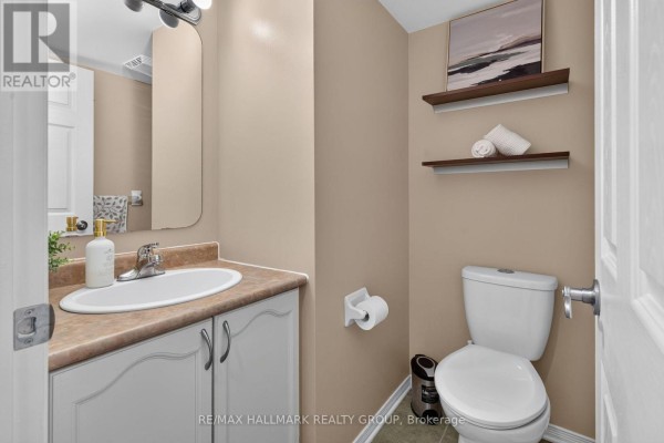 Eating area - 63 Palmadeo Drive, Ottawa, ON K2J4Z3 Photo 5