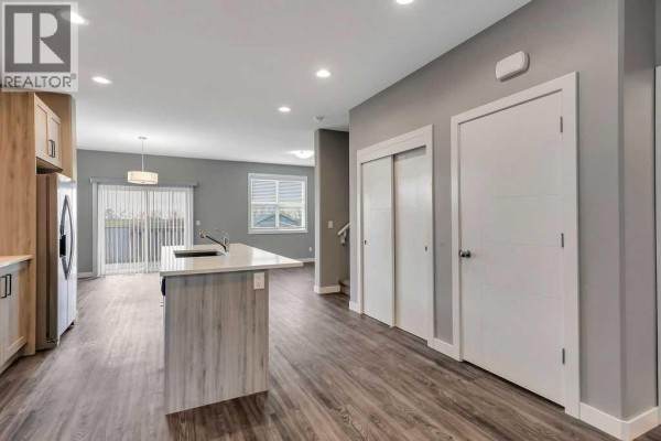 Primary Bedroom - 63 Palmer Circle, Blackfalds, AB T4M0N7 Photo 4