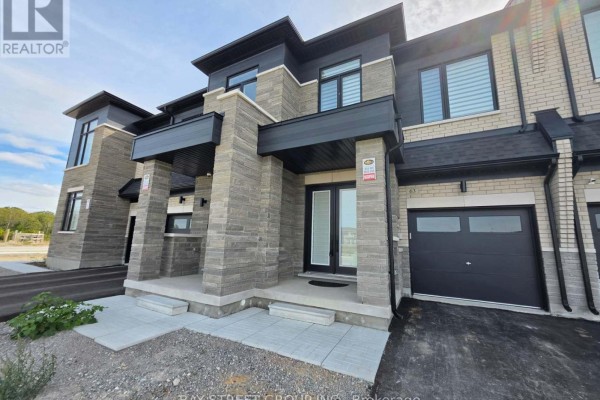 Family room - 63 Sandels Avenue, Richmond Hill, ON L4S0M5 Photo 2