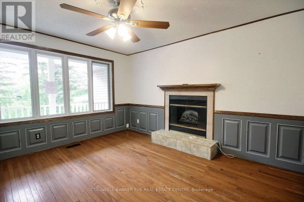 Laundry room - 63 Scarlett Line, Oro Medonte, ON L0L1V0 Photo 5