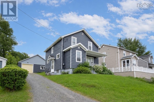 Bedroom - 63 Sutherland Street, Sydney, NS B1P2X1 Photo 5