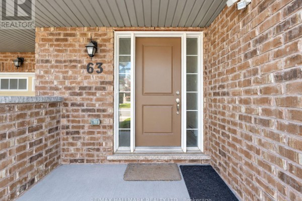 63 Tabaret Crescent, Oshawa, ON L1L0G5 Photo 4