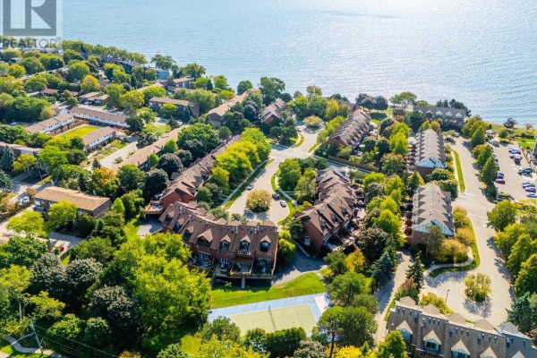 63 Tradewind Drive, Oakville, ON, photo 3