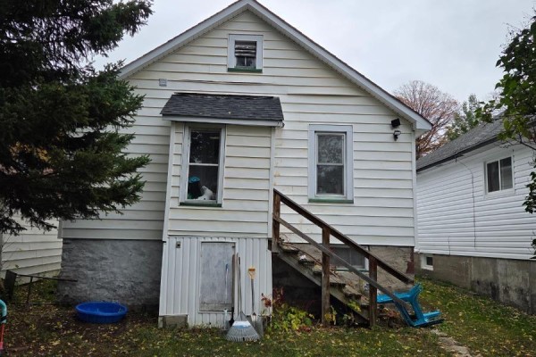 Bathroom - 63 Trelawne Ave, Sault Ste  Marie, ON P6B2M7 Photo 4