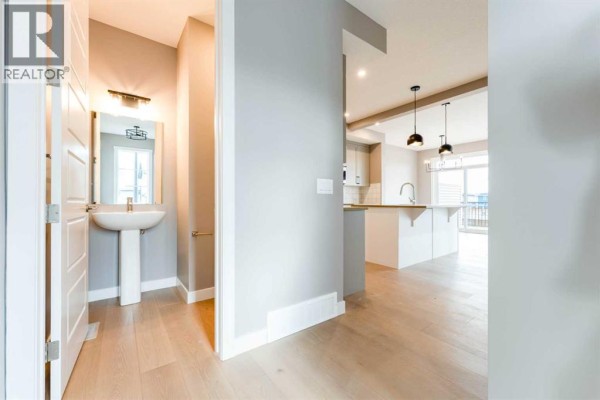 Pantry - 63 Waterford Mews, Chestermere, AB T1X3B7 Photo 4