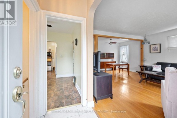 Bedroom 2 - 63 Westhead Road, Toronto, ON M8W4S2 Photo 4