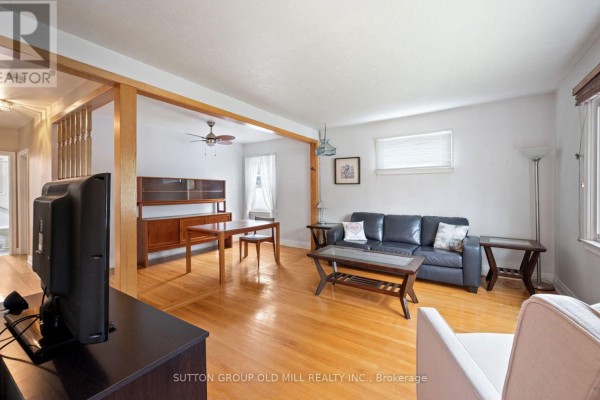 Bedroom 3 - 63 Westhead Road, Toronto, ON M8W4S2 Photo 5