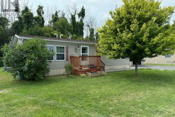 222-63 Whites Road, Quinte West, ON K8V5P5 Photo 2