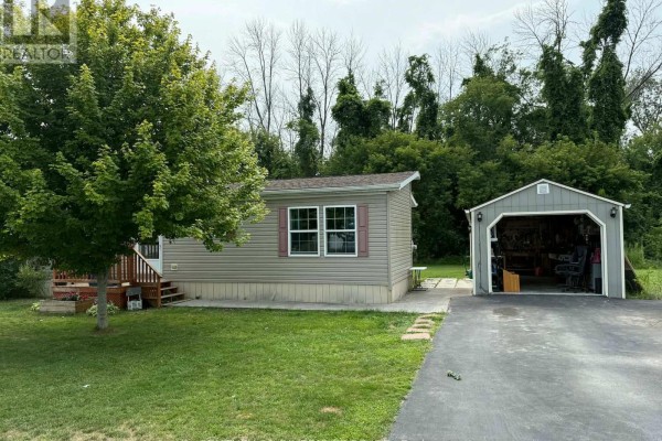 222-63 Whites Road, Quinte West, ON K8V5P5 Photo 3