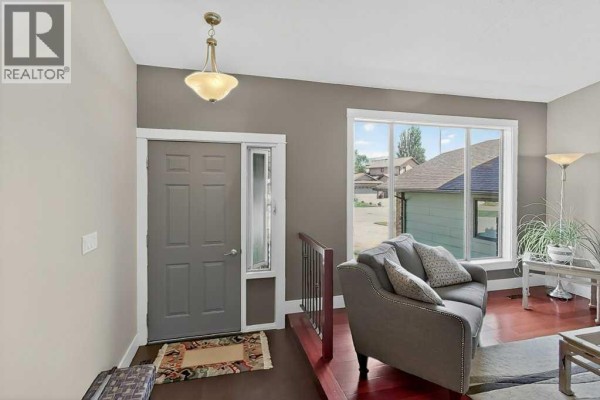 Dining room - 63 Wildwood Crescent W, Lethbridge, AB T1K6C8 Photo 2