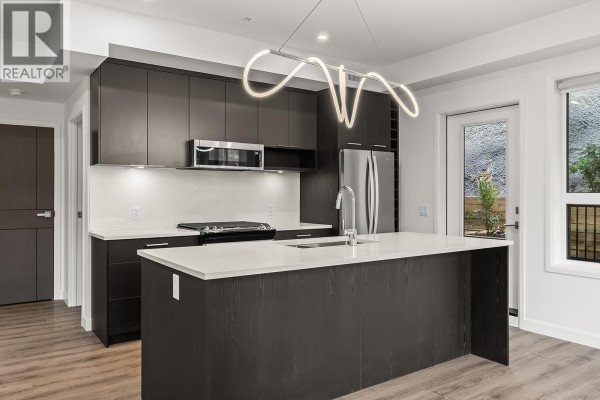 Living room - 630 Boynton Place Unit# 325, Kelowna, BC V1V3B8 Photo 5