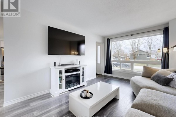 Primary Bedroom - 630 Highland Crescent, Brock, ON L0K1A0 Photo 4