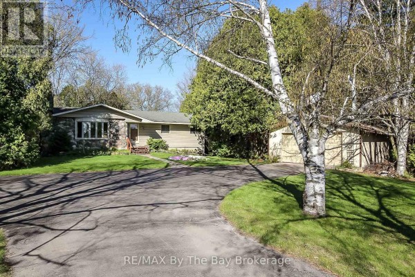 Workshop - 630 Sunnidale Road S, Wasaga Beach, ON L9Z1J7 Photo 4