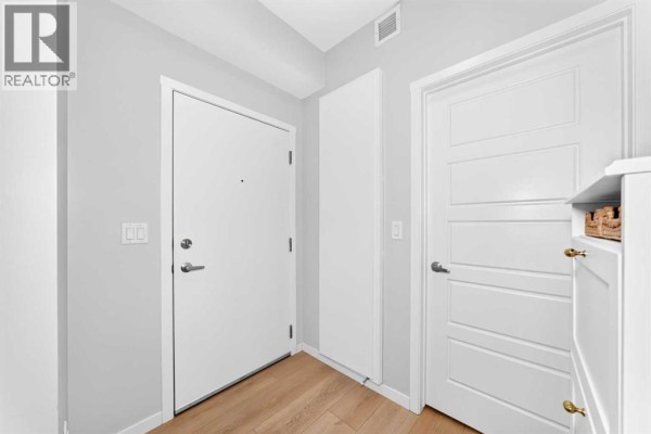 4pc Bathroom - 6301, 20295 Seton Way Se, Calgary, AB T3M3Y7 Photo 5