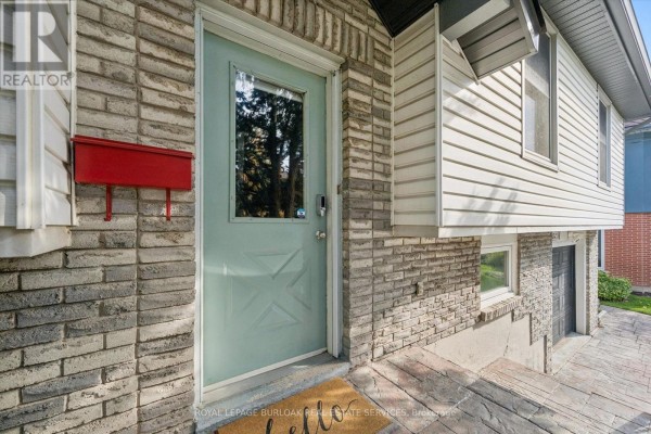 Recreational, Games room - 631 Guelph Line, Burlington, ON L7R3M7 Photo 4
