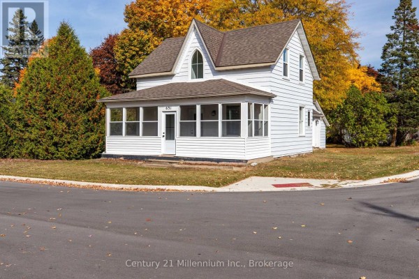 631 Louis Street, Saugeen Shores, ON N0H2C4 Photo 2