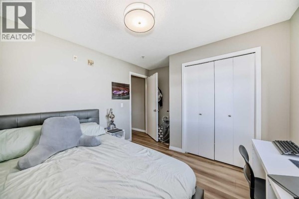 6310, 304 Mackenzie Way Sw, Airdrie, AB, photo 3