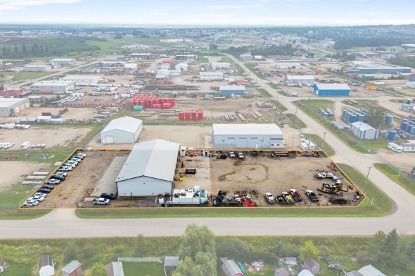 6310 52 Ave, Drayton Valley, AB, photo 3