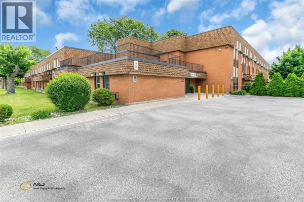 Storage - 6311 Thornberry Crescent Unit# 300, Windsor, ON N8T3A5 Photo 2