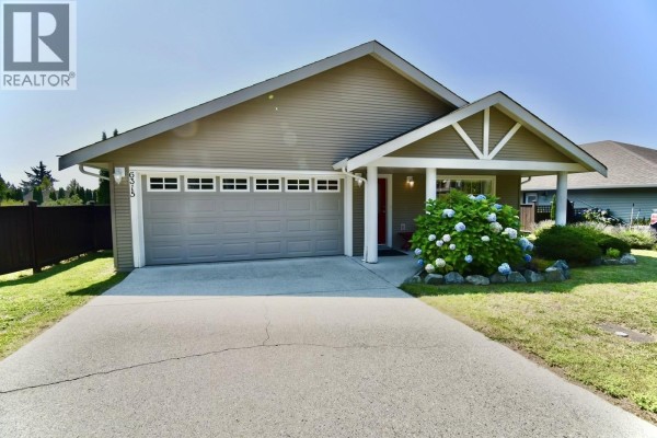 6315 Tower Road, Sechelt, BC V7Z0T7 Photo 2