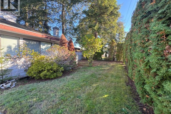 632 Erickson Rd, Campbell River, BC, photo 2