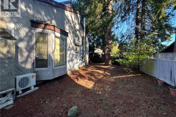 632 Erickson Rd, Campbell River, BC, photo 3