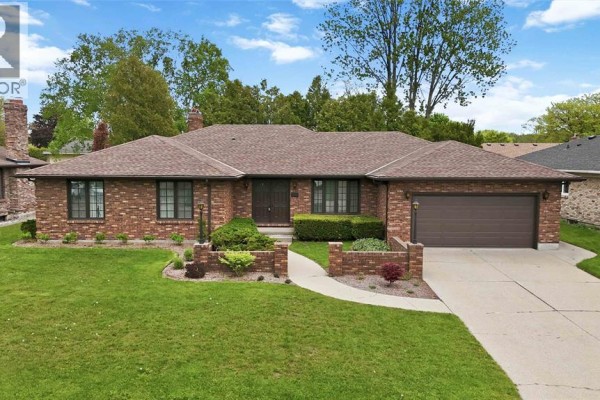 4pc Bathroom - 632 Esser Crescent, Sarnia, ON N7S5J2 Photo 2