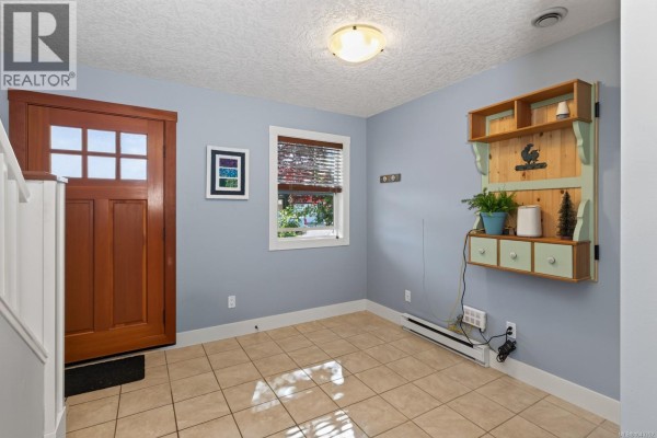 6326 Ardea Pl, Duncan, BC, photo 2