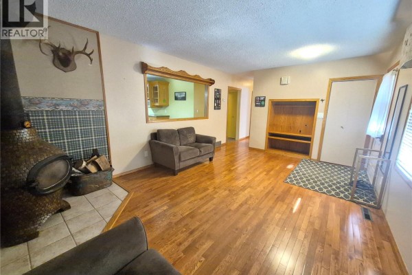 3pc Bathroom - 633 Beckwell Avenue, Radville, SK S0C2G0 Photo 3